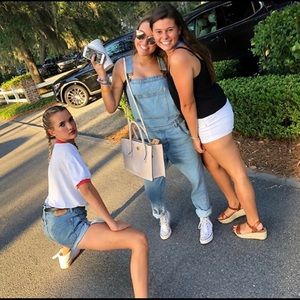 Meet your Posher, Lillie